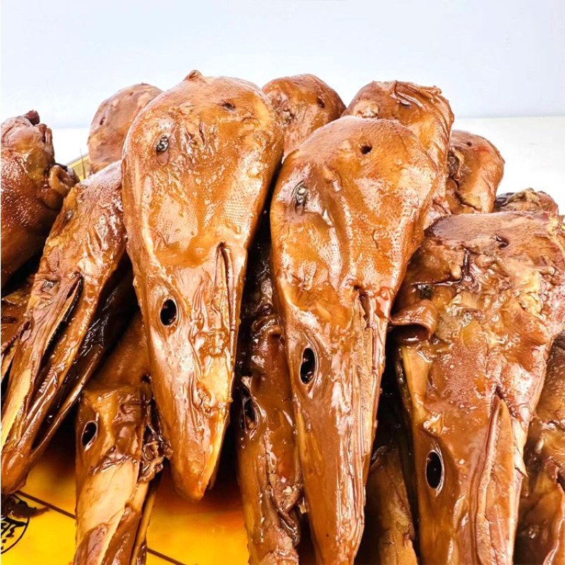 品味常德独特魅力：鸭翅美食文化浅谈